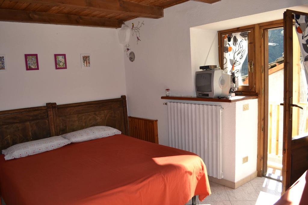 B&B La Miando Salza di Pinerolo Bagian luar foto